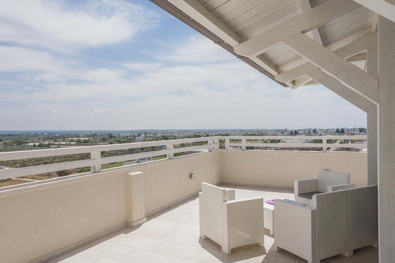 Attico Saker Apartment Racale Exterior photo